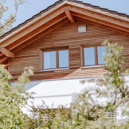 Maria Maier Apartman *